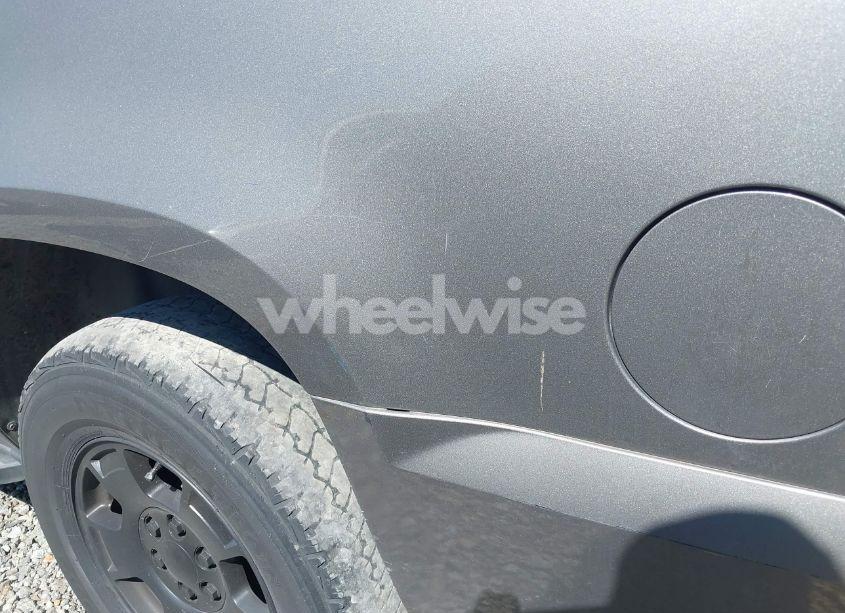 Photo 15 of 2007 Chevrolet Suburban 1500 LT (VIN 1GNFC16047J173546)