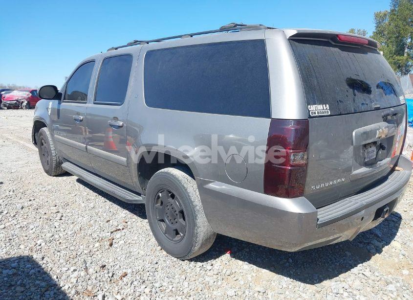Photo 3 of 2007 Chevrolet Suburban 1500 LT (VIN 1GNFC16047J173546)