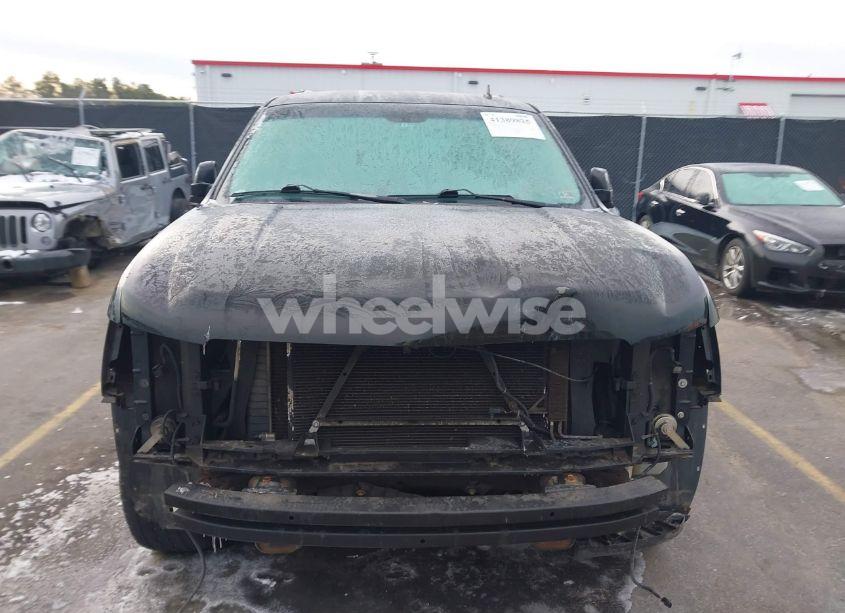 Photo 13 of 2008 Chevrolet Suburban 1500 LT (VIN 1GNFC16048J195872)