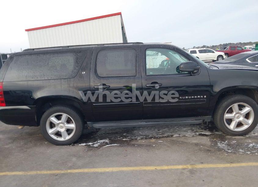 Photo 14 of 2008 Chevrolet Suburban 1500 LT (VIN 1GNFC16048J195872)