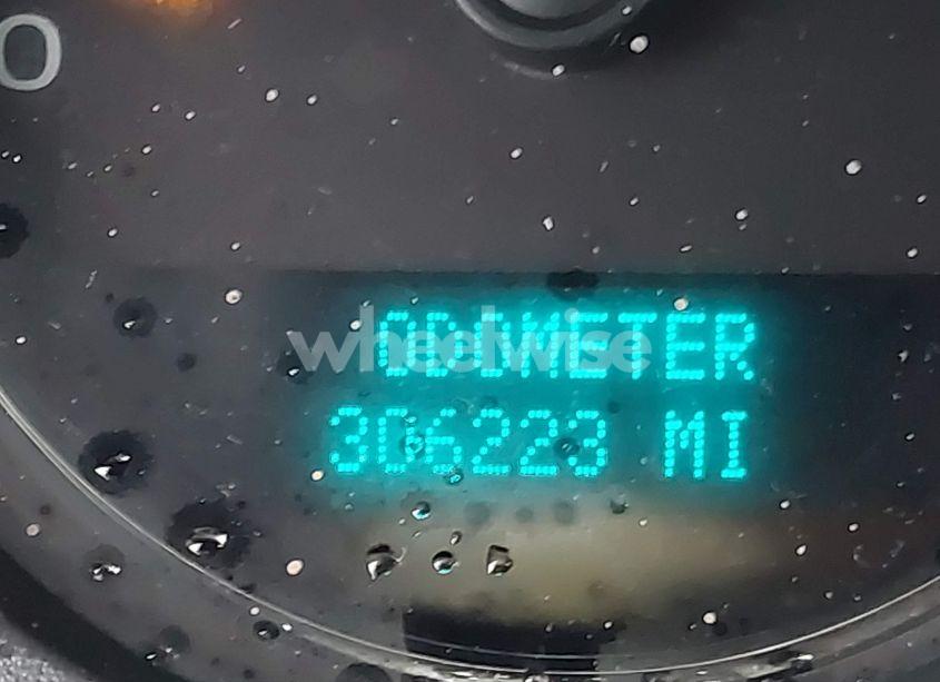 Photo 15 of 2007 Chevrolet Suburban 1500 LTZ (VIN 1GNFC16057R365396)