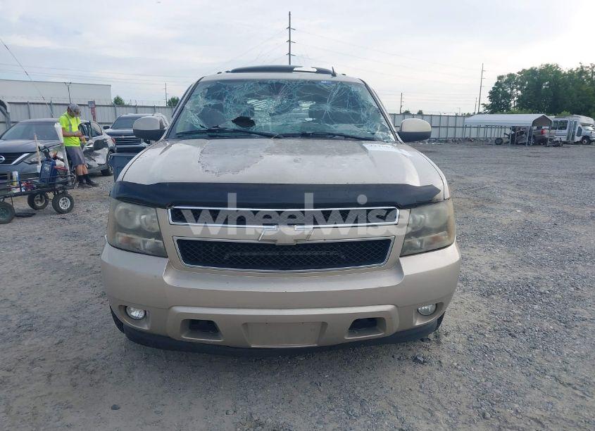 Photo 12 of 2007 Chevrolet Suburban 1500 LT (VIN 1GNFC16067J230068)