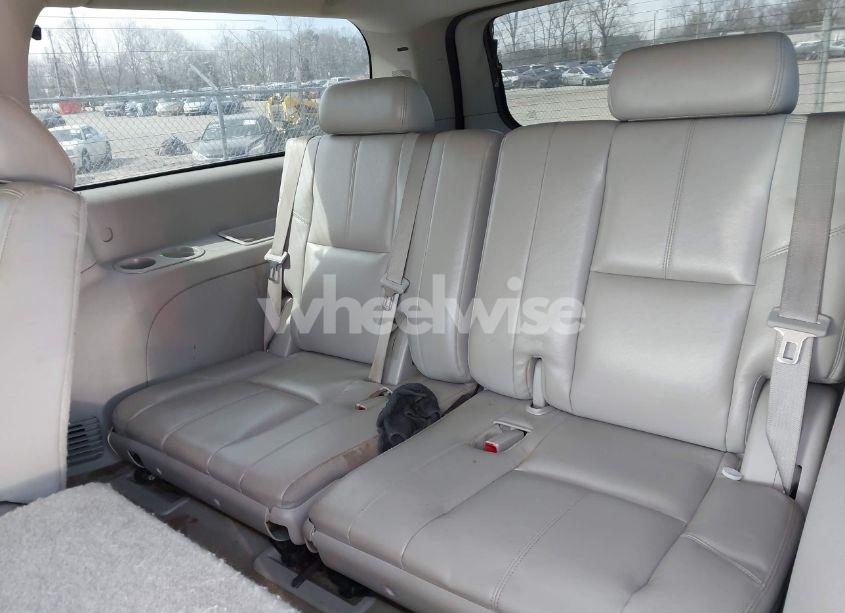 Photo 17 of 2008 Chevrolet Suburban 1500 LT (VIN 1GNFC16068R125923)
