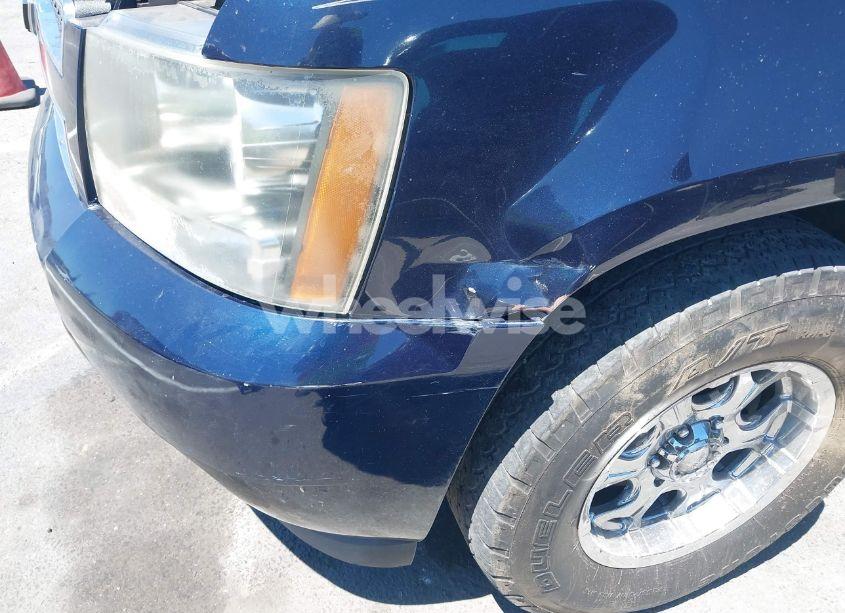 Photo 6 of 2007 Chevrolet Suburban 1500 LT (VIN 1GNFC16077J315274)