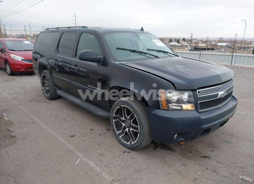 2007 Chevrolet Suburban 1500 LS (VIN 1GNFC16077R370096) main photo
