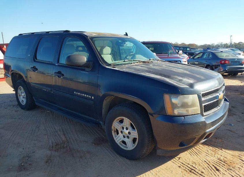 2007 Chevrolet Suburban 1500 LS (VIN 1GNFC16087J230783) main photo