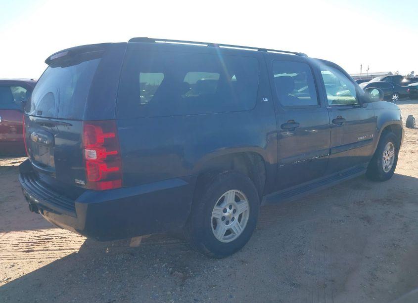 Photo 4 of 2007 Chevrolet Suburban 1500 LS (VIN 1GNFC16087J230783)