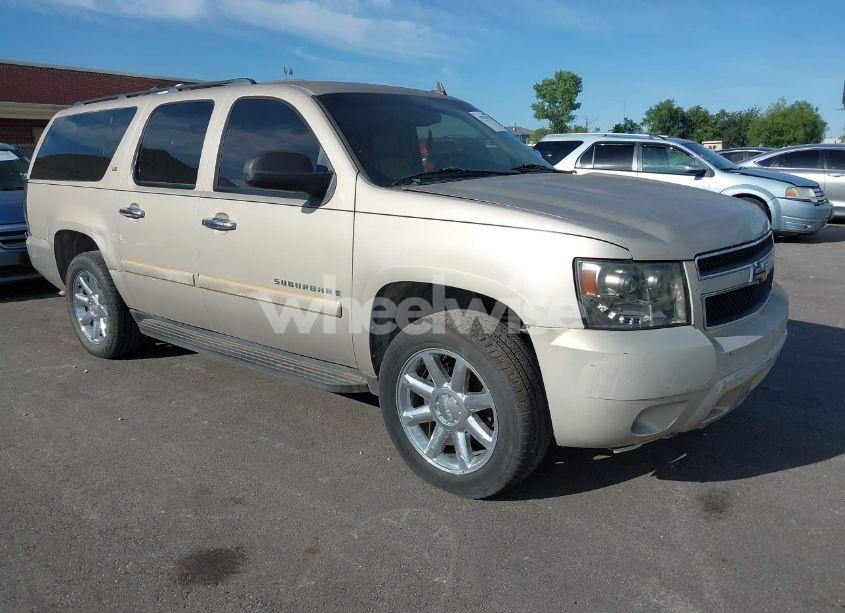 2008 Chevrolet Suburban 1500 LS (VIN 1GNFC16J28J230577) main photo