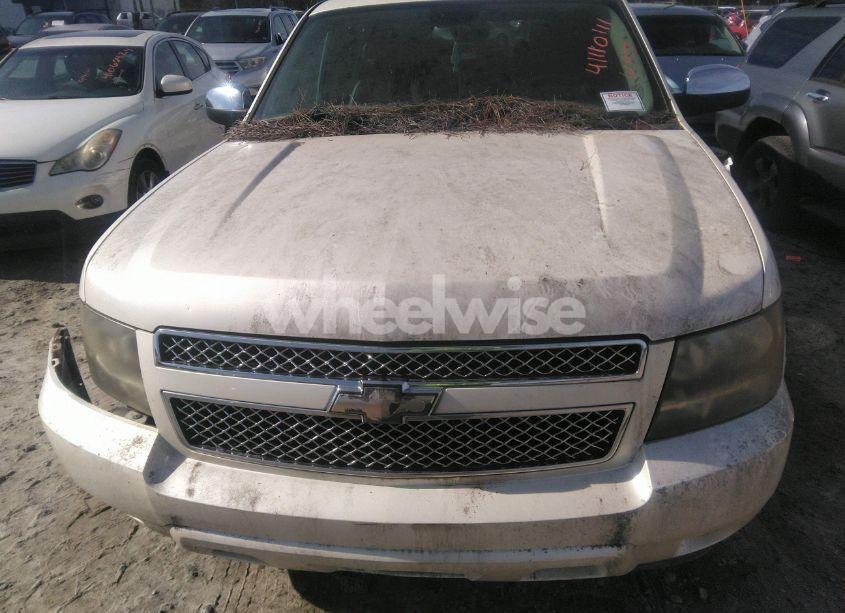 Photo 10 of 2008 Chevrolet Suburban 1500 LTZ (VIN 1GNFC16J28R219015)