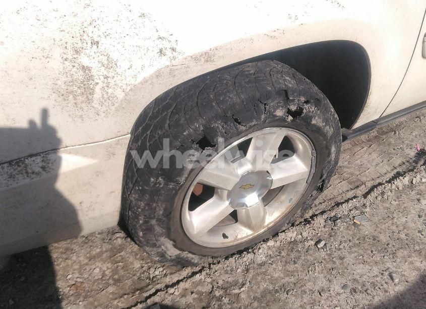 Photo 12 of 2008 Chevrolet Suburban 1500 LTZ (VIN 1GNFC16J28R219015)