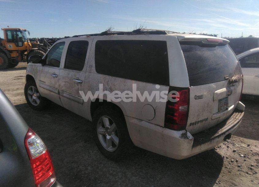 Photo 3 of 2008 Chevrolet Suburban 1500 LTZ (VIN 1GNFC16J28R219015)
