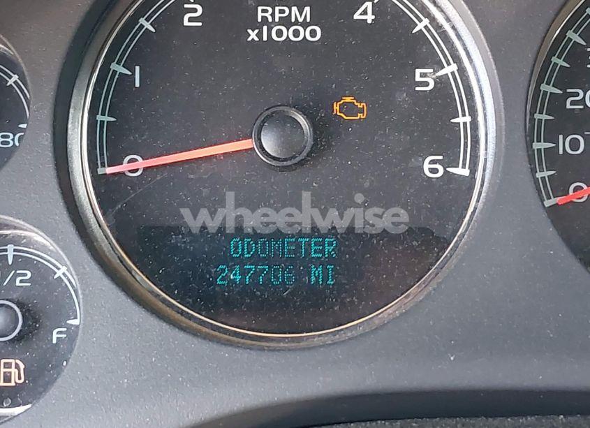 Photo 15 of 2008 Chevrolet Suburban 1500 LT (VIN 1GNFC16J38R160721)