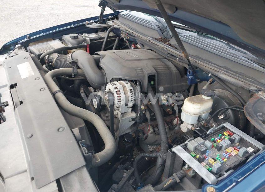 Photo 10 of 2007 Chevrolet Suburban 1500 LT (VIN 1GNFC16J47R207494)