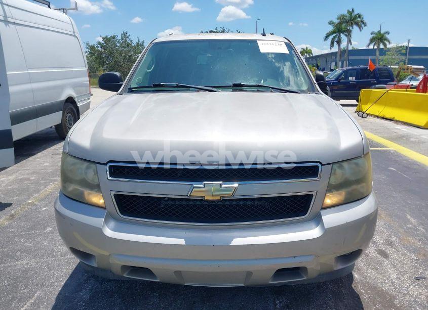 Photo 6 of 2007 Chevrolet Suburban 1500 LS (VIN 1GNFC16J67J168695)