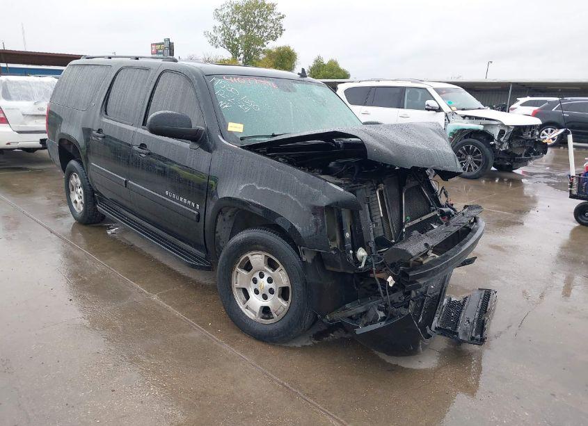 2007 Chevrolet Suburban 1500 LT (VIN 1GNFC16J87J221526) main photo