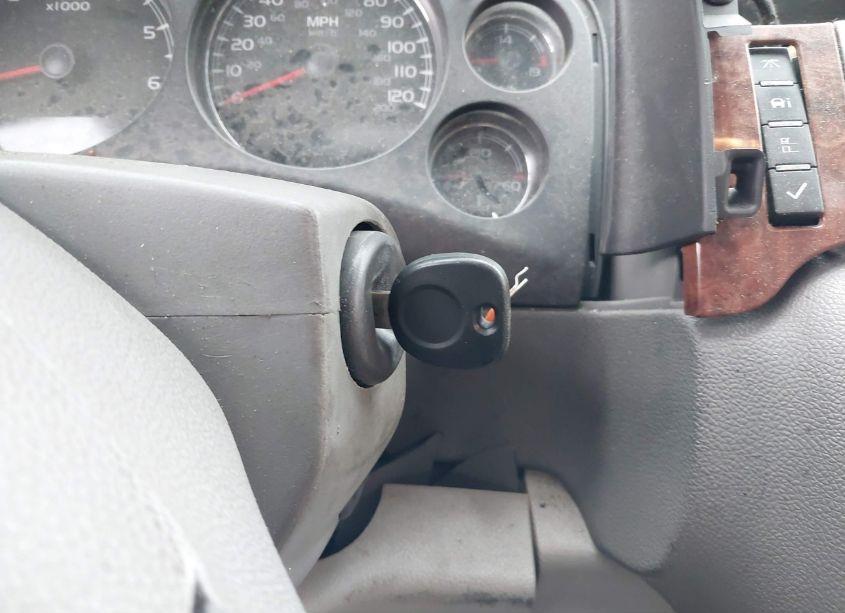 Photo 11 of 2007 Chevrolet Suburban 1500 LT (VIN 1GNFC16J87J221526)