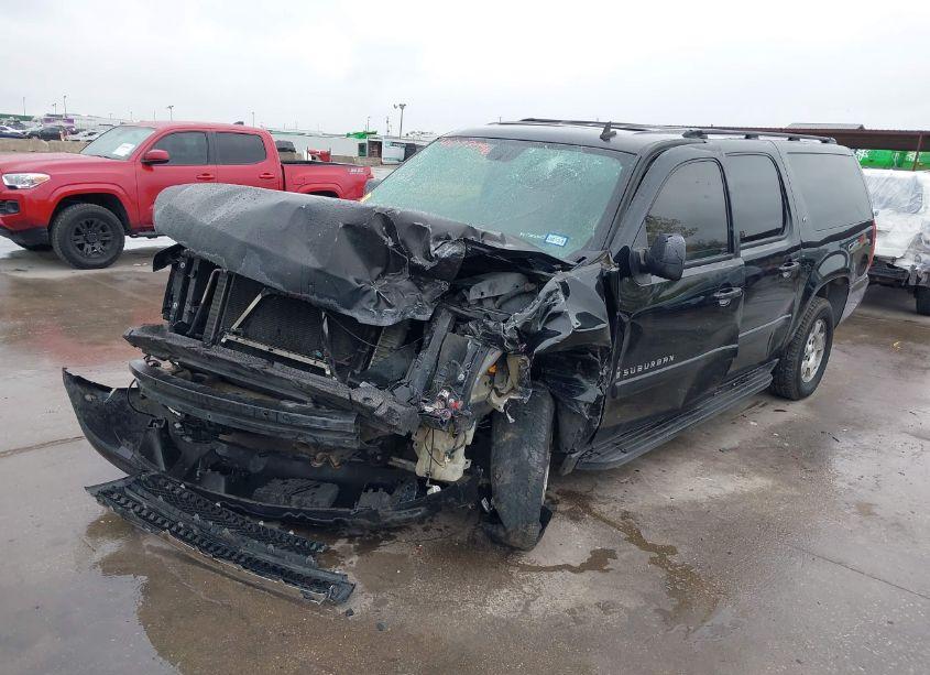 Photo 2 of 2007 Chevrolet Suburban 1500 LT (VIN 1GNFC16J87J221526)