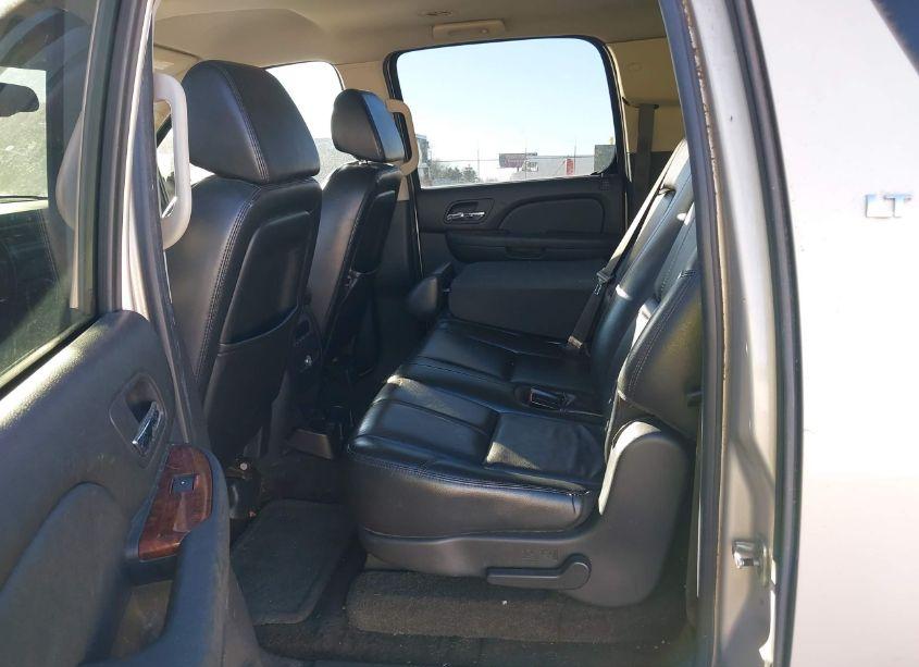 Photo 17 of 2007 Chevrolet Suburban 1500 LT (VIN 1GNFC16J87R256939)