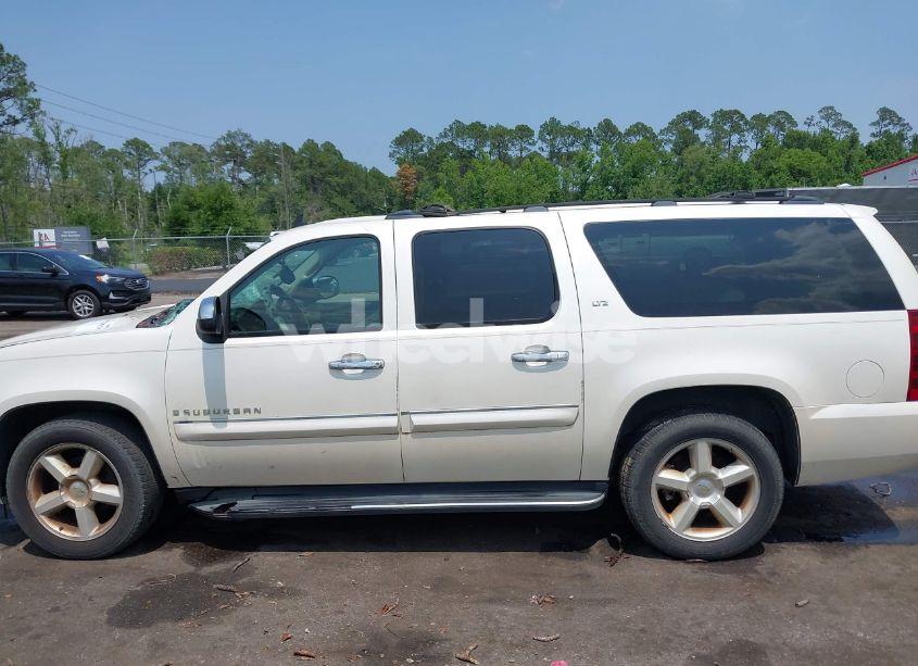 Photo 14 of 2008 Chevrolet Suburban 1500 LTZ (VIN 1GNFC16JX8R252506)