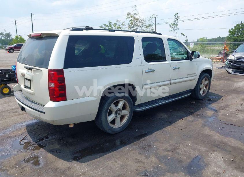 Photo 4 of 2008 Chevrolet Suburban 1500 LTZ (VIN 1GNFC16JX8R252506)