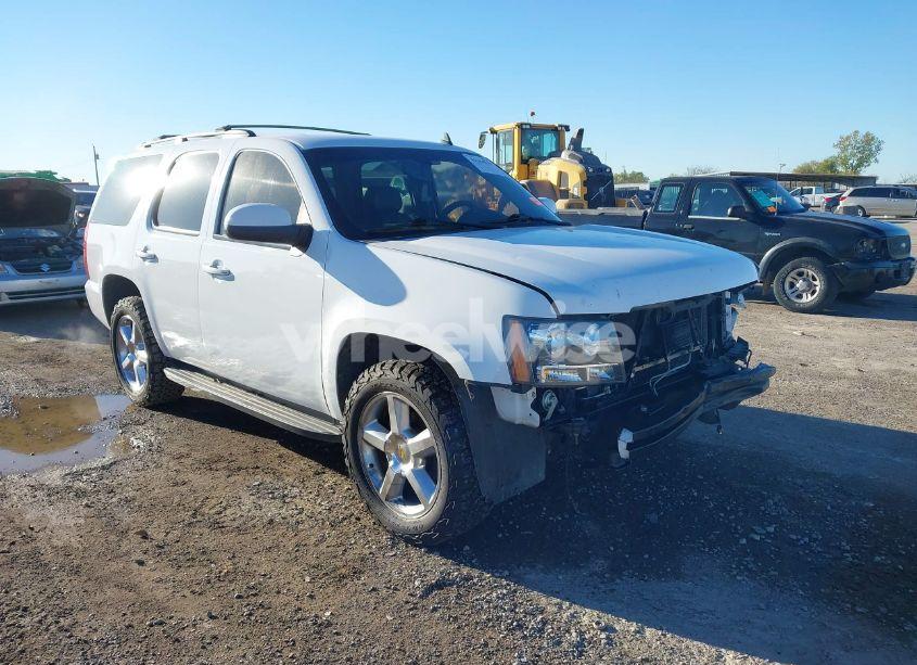 2009 Chevrolet Tahoe LT2 (VIN 1GNFC23009R128022) main photo