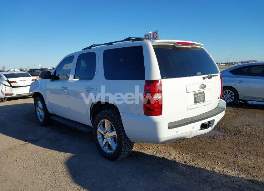 Photo 3 of 2009 Chevrolet Tahoe LT2 (VIN 1GNFC23009R128022)