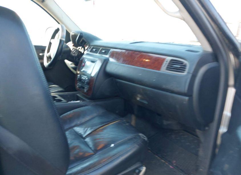 Photo 5 of 2009 Chevrolet Tahoe LT1 (VIN 1GNFC23009R289647)