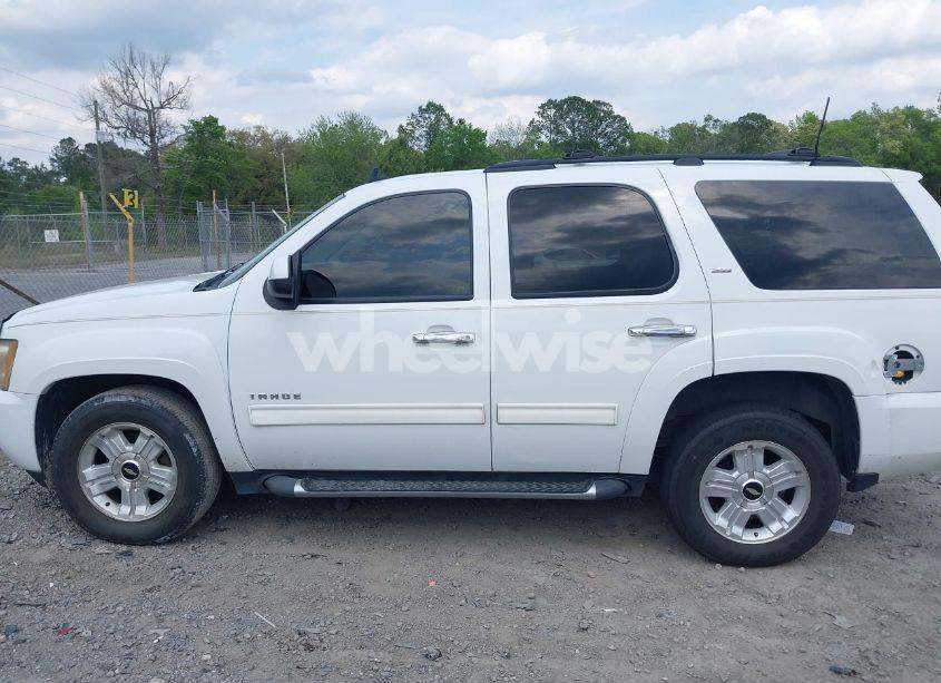 Photo 14 of 2009 Chevrolet Tahoe LT2 (VIN 1GNFC23019R295635)