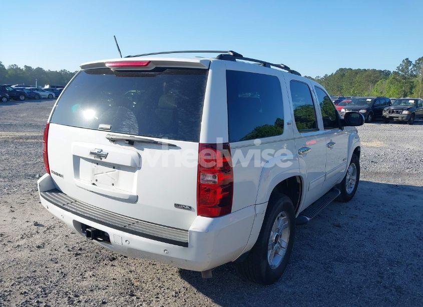 Photo 4 of 2009 Chevrolet Tahoe LT2 (VIN 1GNFC23019R295635)