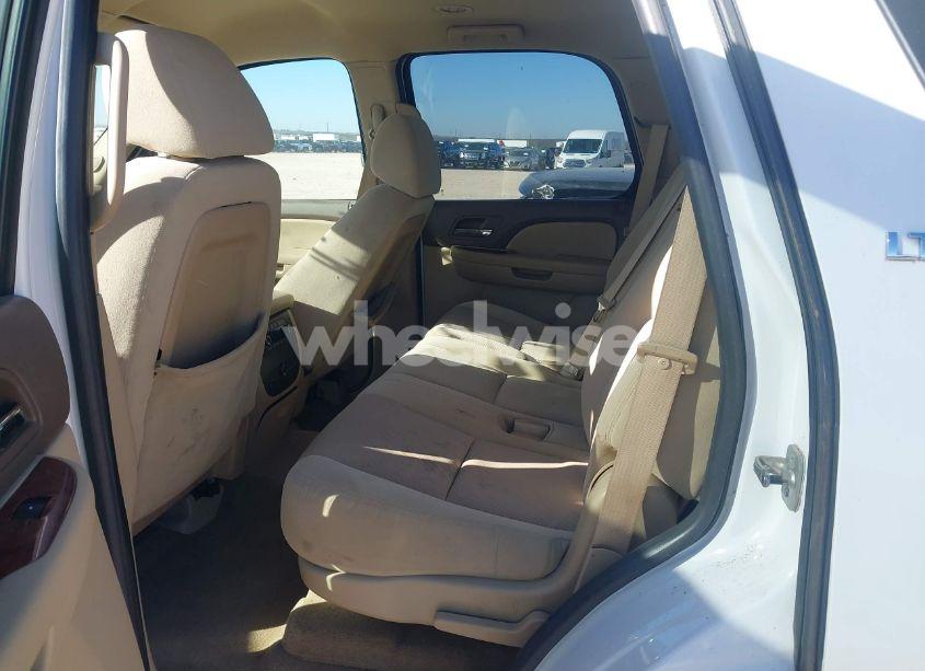 Photo 8 of 2009 Chevrolet Tahoe LT1 (VIN 1GNFC23039R303489)