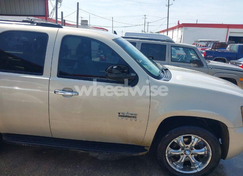Photo 13 of 2009 Chevrolet Tahoe LT2 (VIN 1GNFC23049R154249)