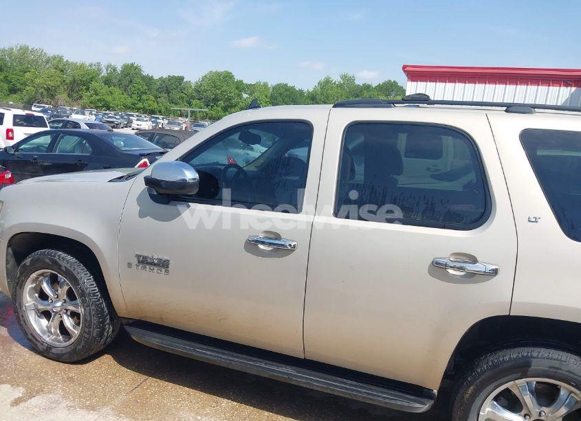 Photo 14 of 2009 Chevrolet Tahoe LT2 (VIN 1GNFC23049R154249)