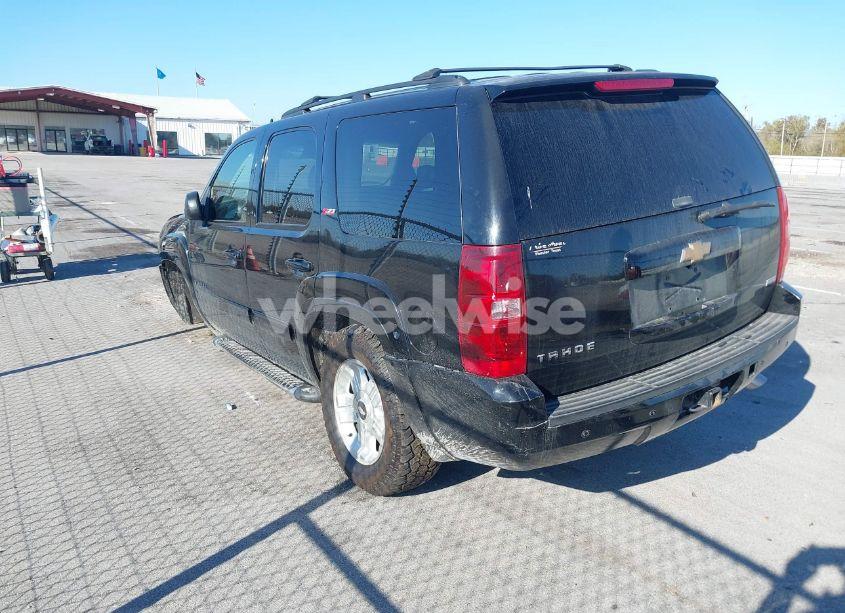 Photo 3 of 2009 Chevrolet Tahoe LT2 (VIN 1GNFC23049R244680)