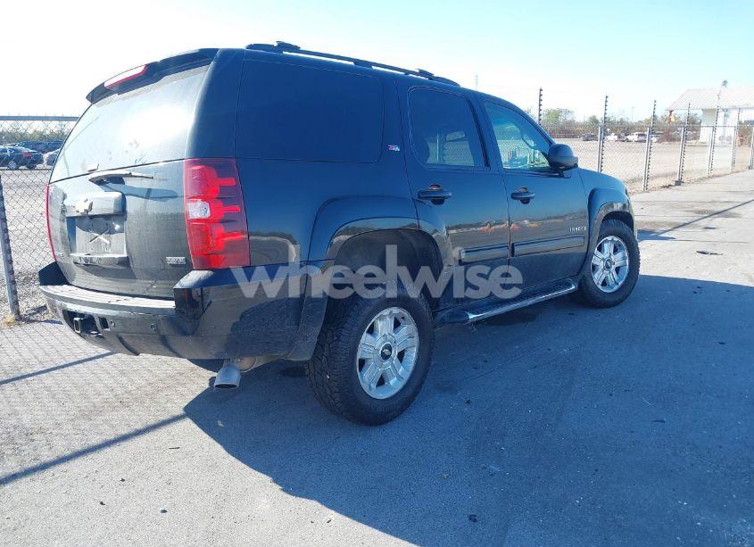 Photo 4 of 2009 Chevrolet Tahoe LT2 (VIN 1GNFC23049R244680)