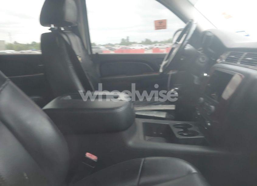 Photo 5 of 2009 Chevrolet Tahoe LT1 (VIN 1GNFC23059R156494)