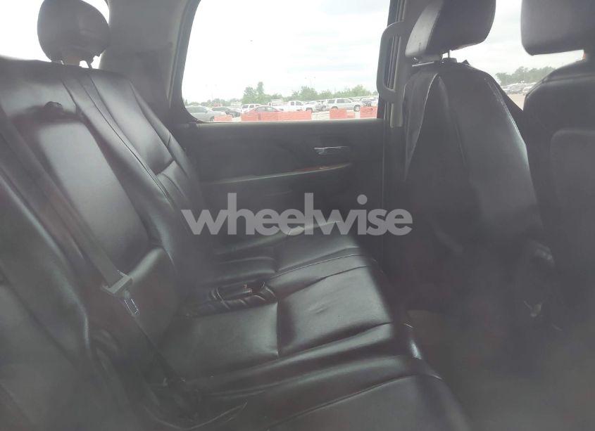 Photo 8 of 2009 Chevrolet Tahoe LT1 (VIN 1GNFC23059R156494)