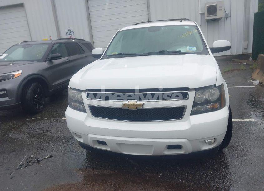 Photo 6 of 2009 Chevrolet Tahoe LT2 (VIN 1GNFC23059R217780)