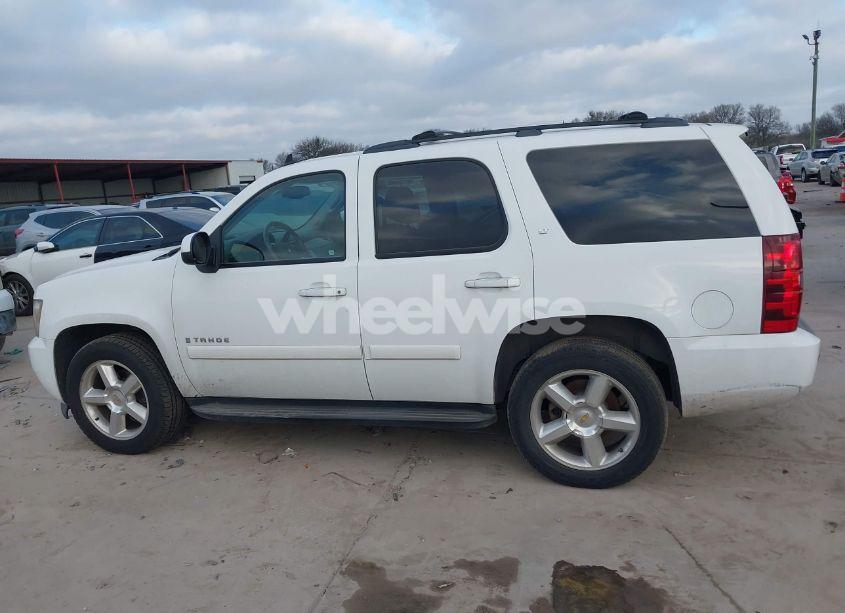 Photo 14 of 2009 Chevrolet Tahoe LT2 (VIN 1GNFC23079R174317)