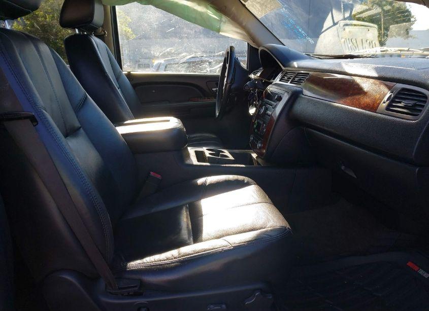 Photo 5 of 2009 Chevrolet Tahoe LT2 (VIN 1GNFC23079R259321)