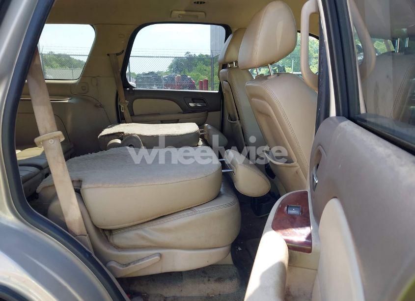 Photo 8 of 2009 Chevrolet Tahoe LT2 (VIN 1GNFC23089R289895)