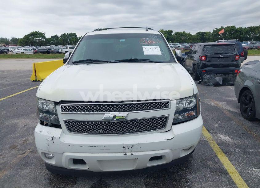 Photo 12 of 2009 Chevrolet Tahoe LT2 (VIN 1GNFC230X9R293513)