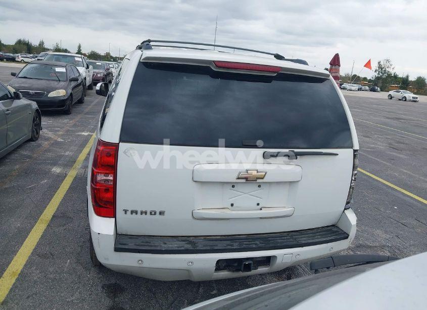 Photo 16 of 2009 Chevrolet Tahoe LT2 (VIN 1GNFC230X9R293513)