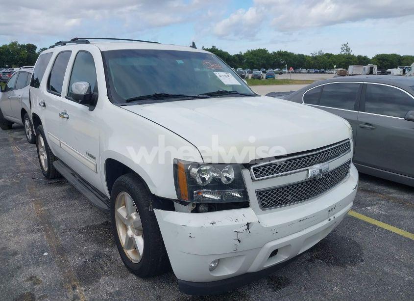 Photo 6 of 2009 Chevrolet Tahoe LT2 (VIN 1GNFC230X9R293513)