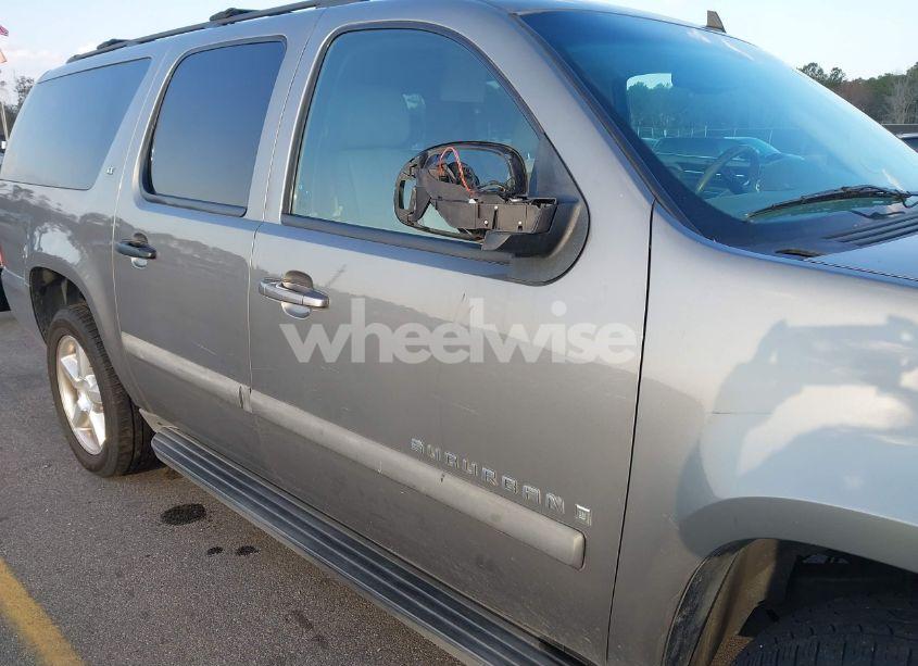 Photo 15 of 2009 Chevrolet Suburban 1500 LT2 (VIN 1GNFC26029R218011)