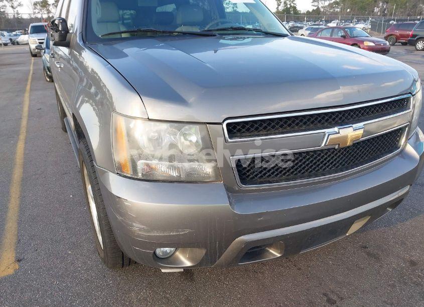 Photo 16 of 2009 Chevrolet Suburban 1500 LT2 (VIN 1GNFC26029R218011)