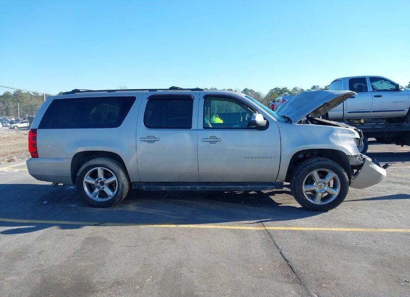 Photo 13 of 2009 Chevrolet Suburban 1500 LT1 (VIN 1GNFC26039R263572)
