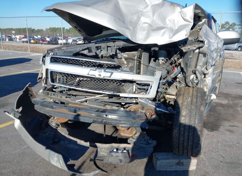 Photo 6 of 2009 Chevrolet Suburban 1500 LT1 (VIN 1GNFC26039R263572)