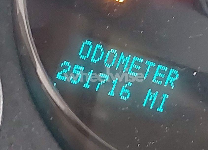 Photo 14 of 2009 Chevrolet Suburban 1500 LT2 (VIN 1GNFC26069R253019)