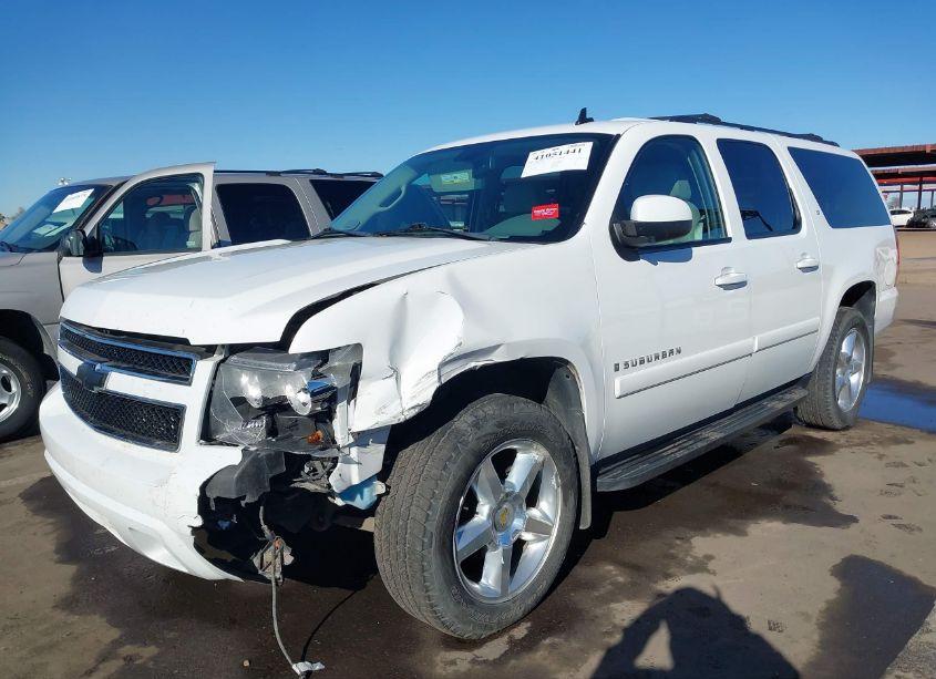 Photo 2 of 2009 Chevrolet Suburban 1500 LT2 (VIN 1GNFC26079J124706)