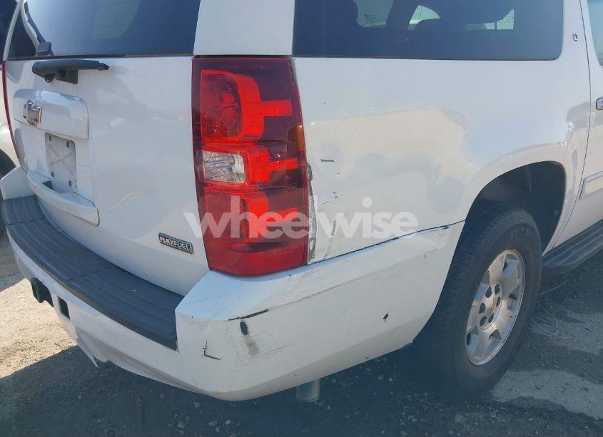 Photo 13 of 2009 Chevrolet Suburban 1500 LT1 (VIN 1GNFC26089R273028)